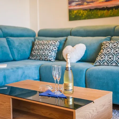 Beachside With Sea Views Дом отдыха Кан Пикафорт
