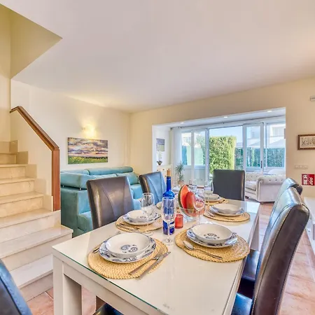 Beachside With Sea Views * Кан Пикафорт