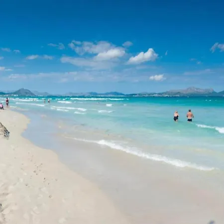 Beachside With Sea Views Дом отдыха Кан Пикафорт